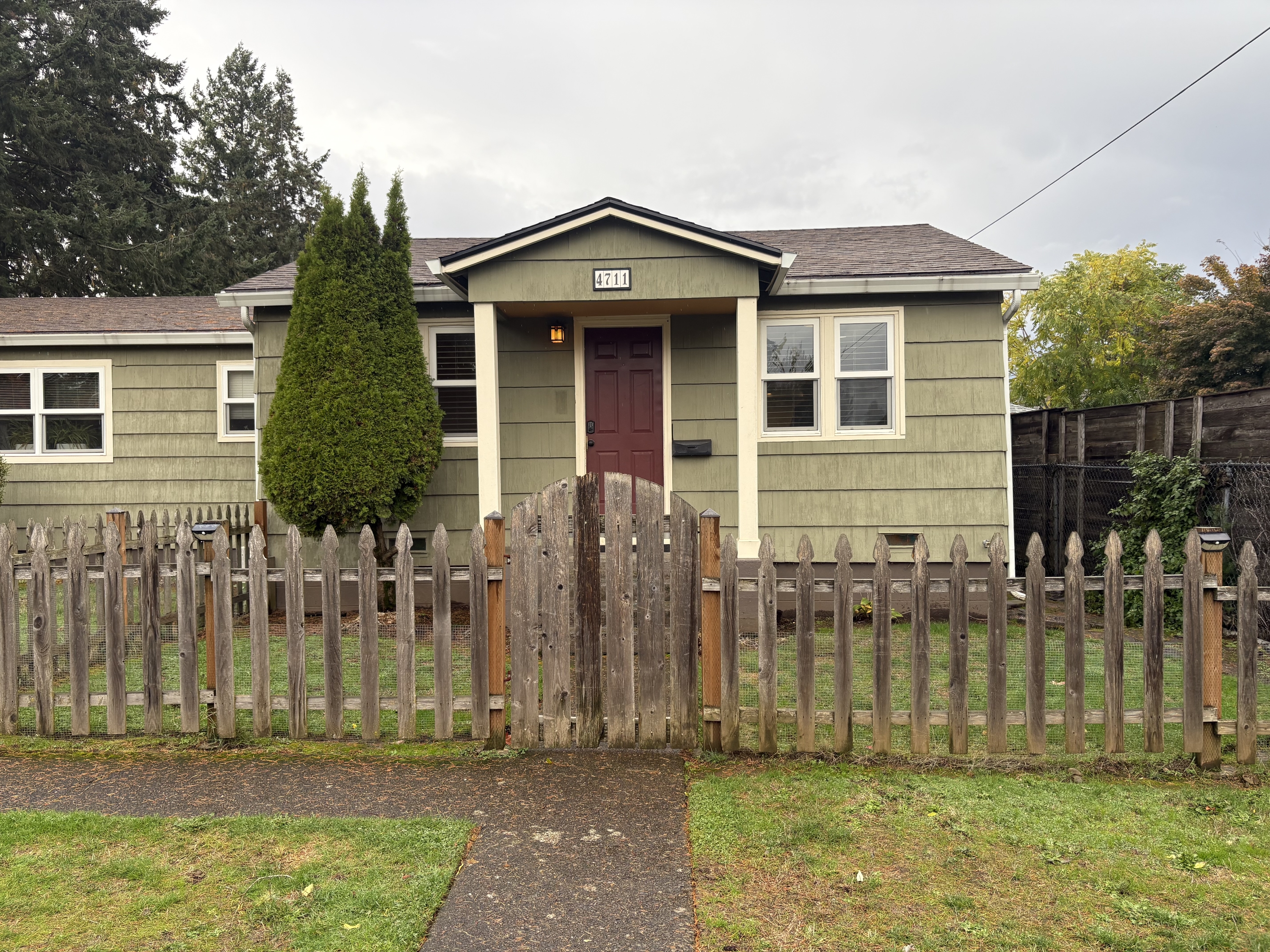 4711 Northeast 55th Avenue